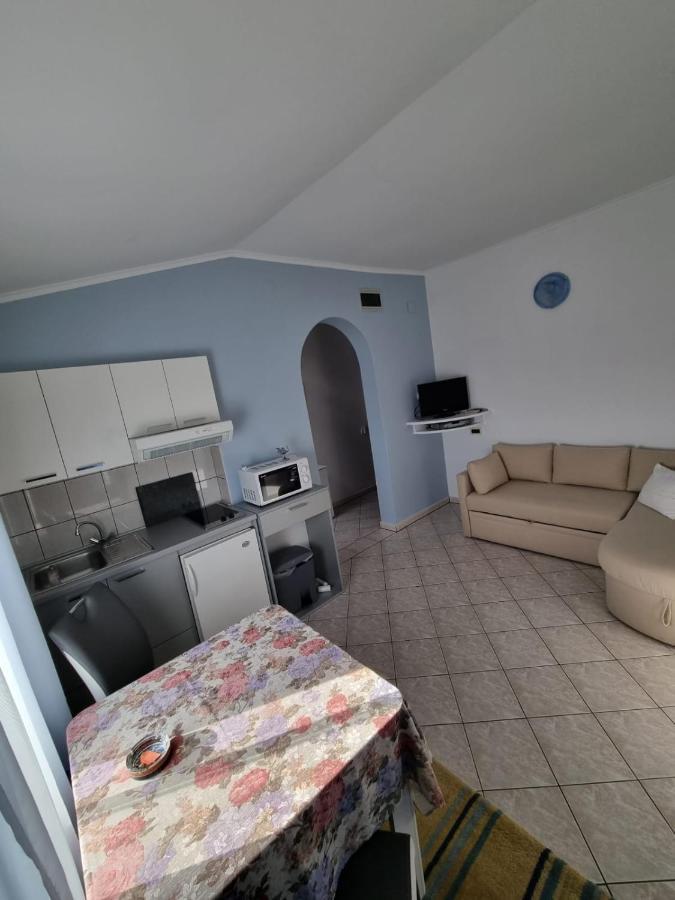 קרק Apartments Jann מראה חיצוני תמונה
