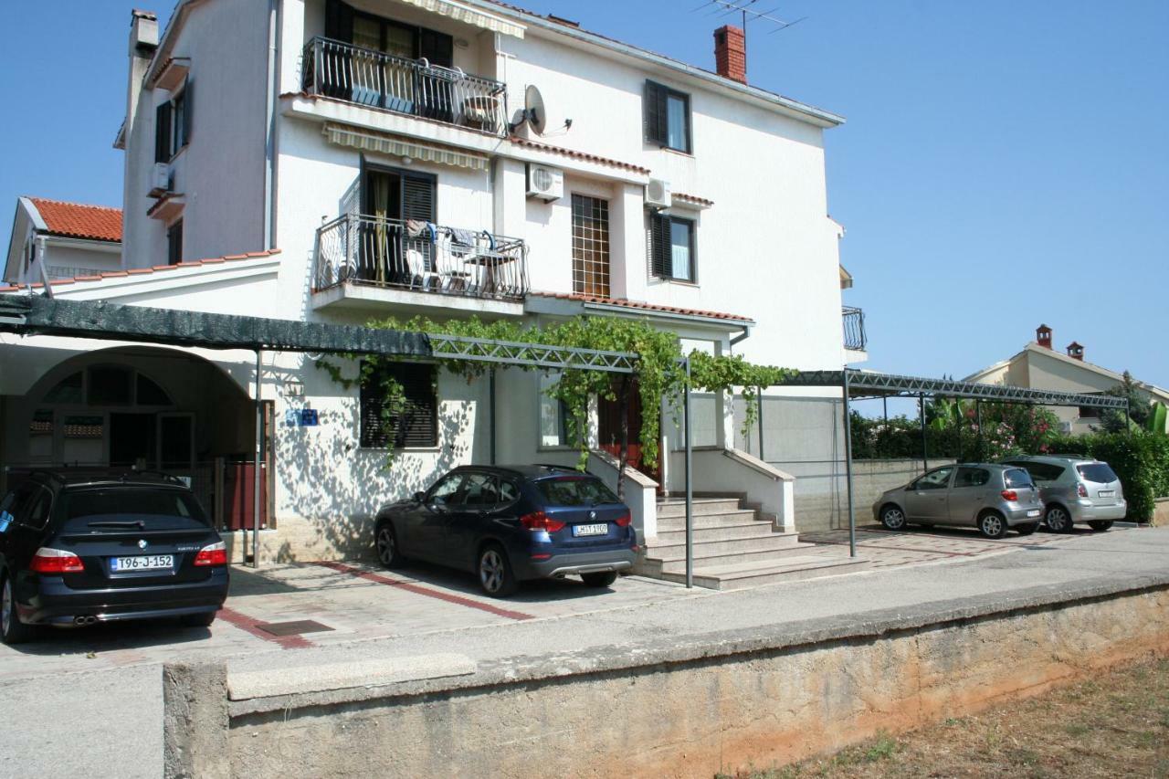 קרק Apartments Jann מראה חיצוני תמונה