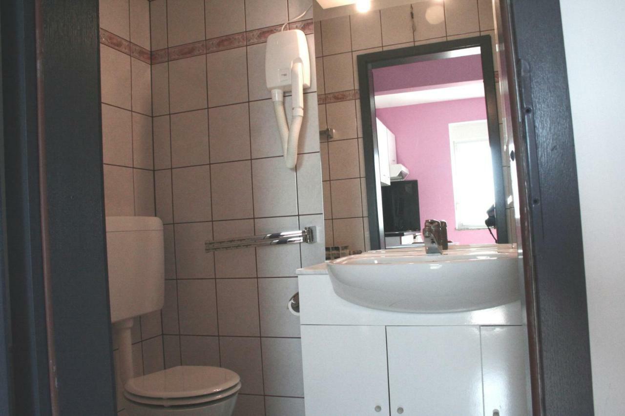 קרק Apartments Jann מראה חיצוני תמונה